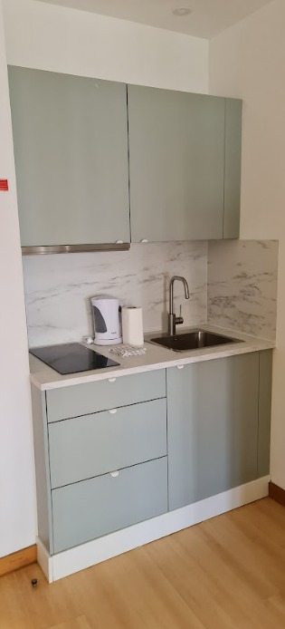 Cozinha compacta equipada — Porto